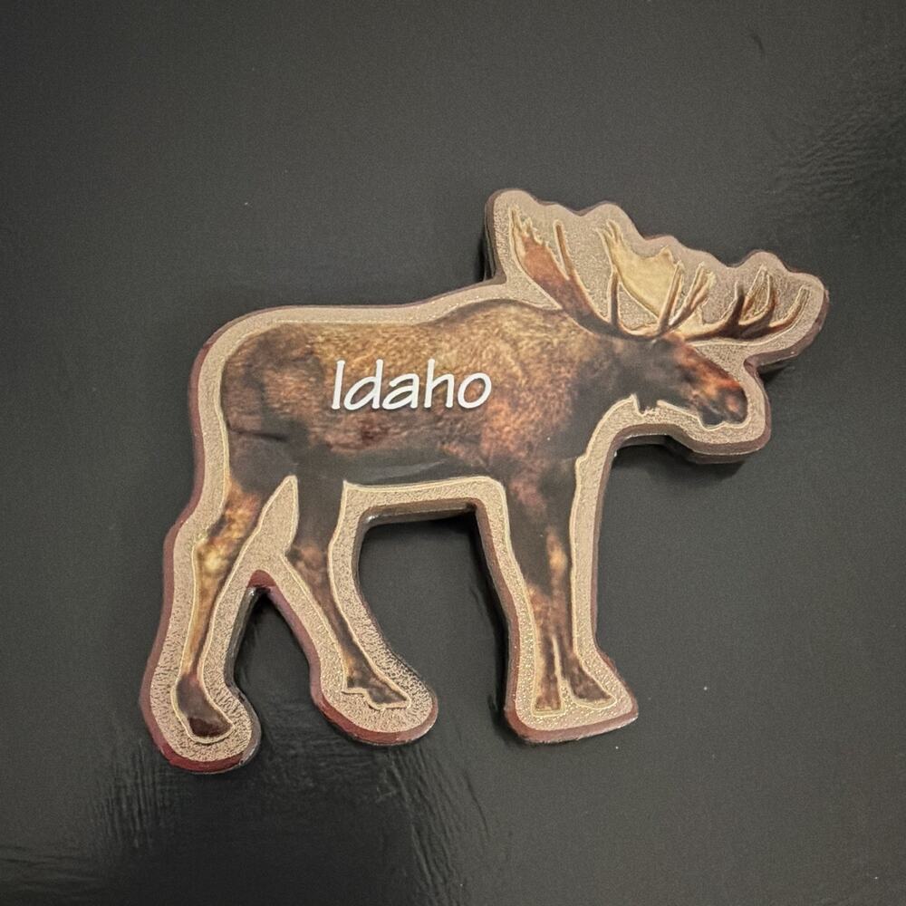 Idaho Moose Souvenir Wood Fridge Magnet, Brown/Tan Asymmetrical Shape